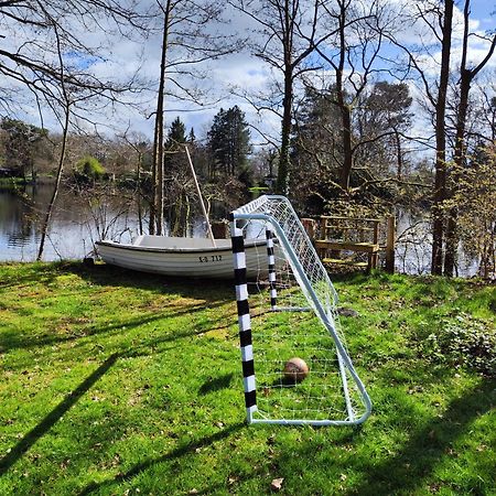 Ferienhaus Blauer See Mit Optionalem Hot-Tub Бокхорн Экстерьер фото