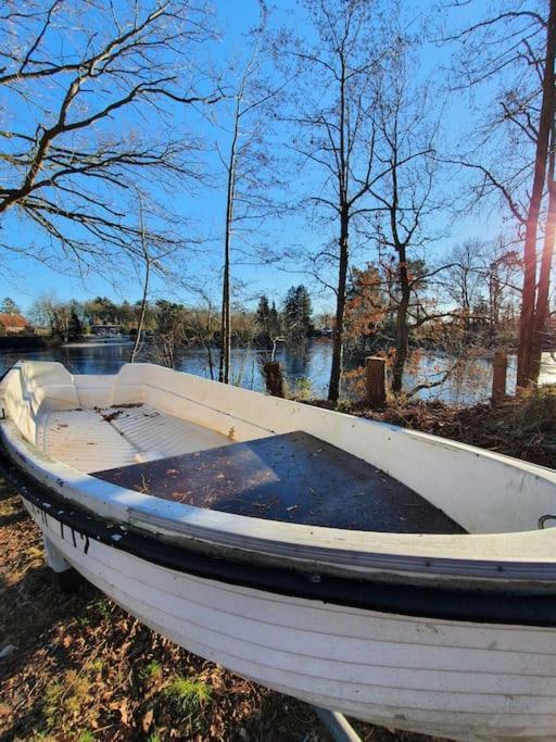 Ferienhaus Blauer See Mit Optionalem Hot-Tub Бокхорн Экстерьер фото