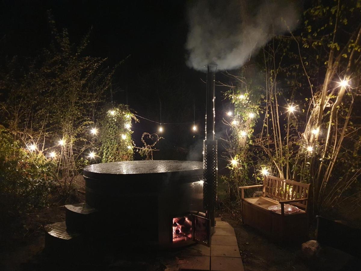 Ferienhaus Blauer See Mit Optionalem Hot-Tub Бокхорн Экстерьер фото